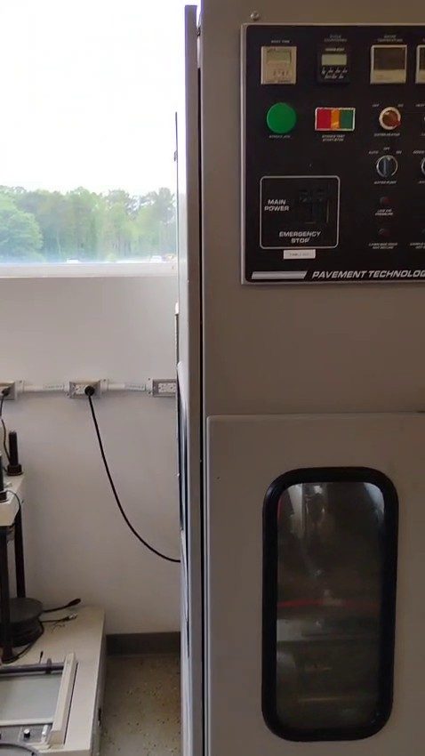 Material analyzer instrument