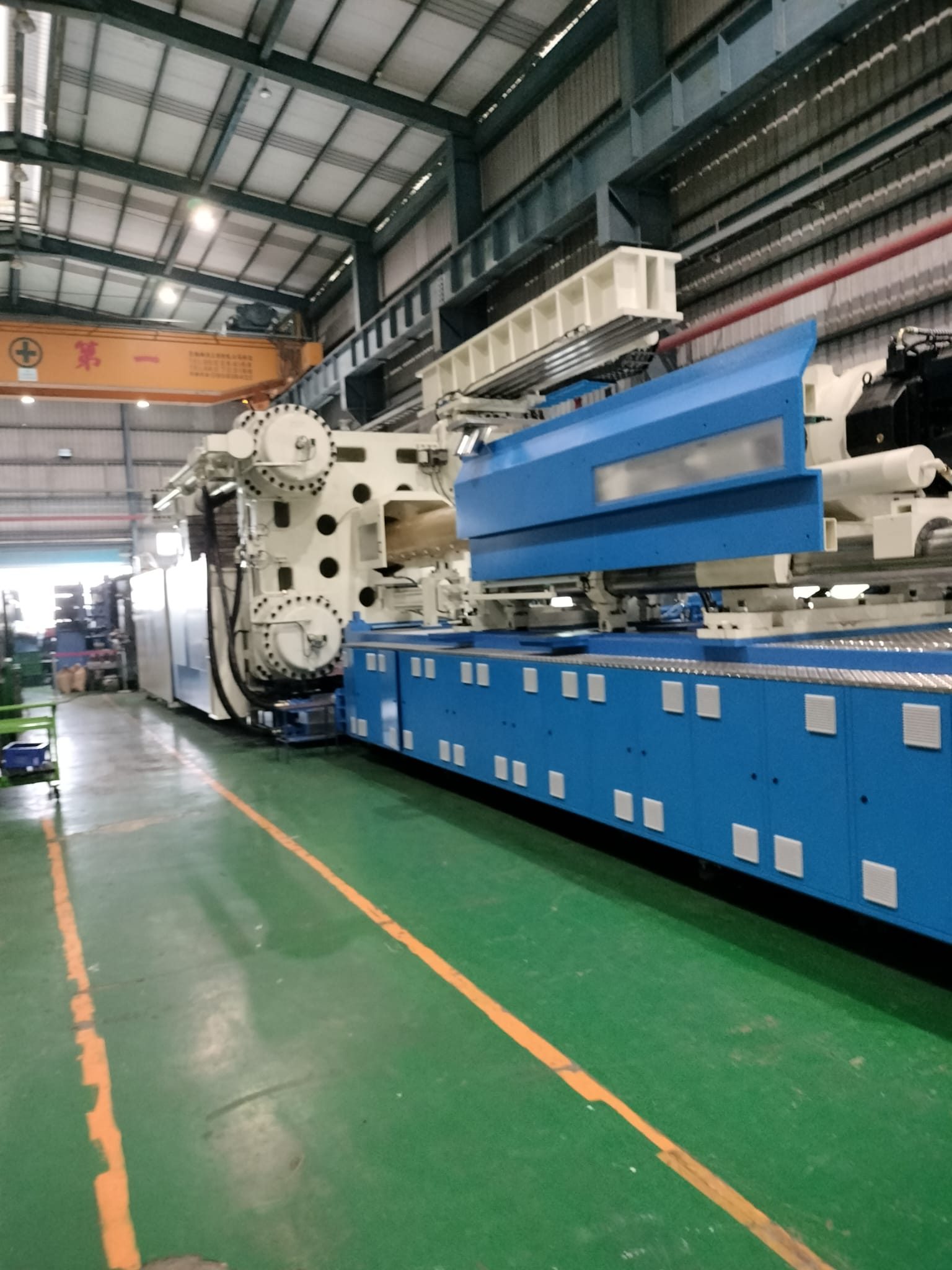 Duraflex industrial injection-molding production line